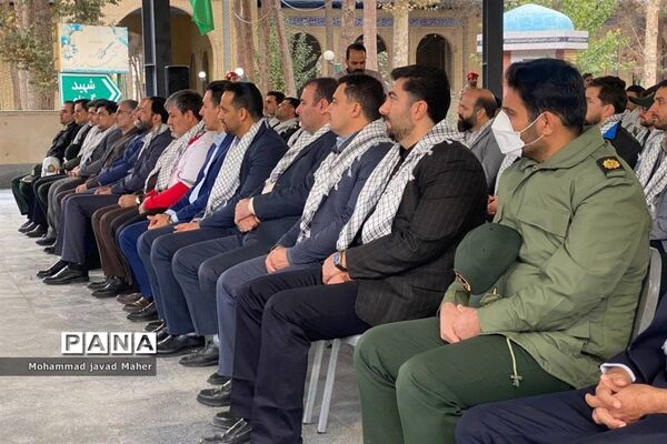 آیین غبارروبی و عطرافشانی مزار مطهر شهدای شهرستان قدس