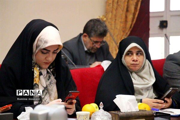 نشست خبری فرمانده سپاه عاشورا به‌مناسبت هفته بسیج