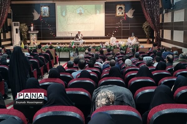 تجلیل از فرهنگیان بسیجی در کانون شهیدکافی شهریار