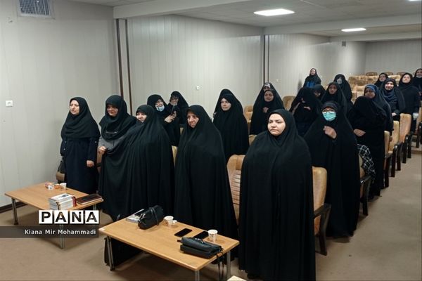 برگزاری کارگاه آسیب‌شناسی فرهنگی و تربیتی