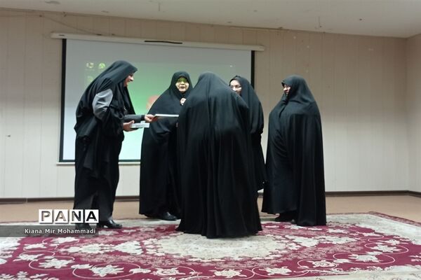 برگزاری کارگاه آسیب‌شناسی فرهنگی و تربیتی