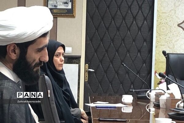 تشکیل شورای قرآنی با هدف بررسی اقامه نماز در ناحیه 2 ری