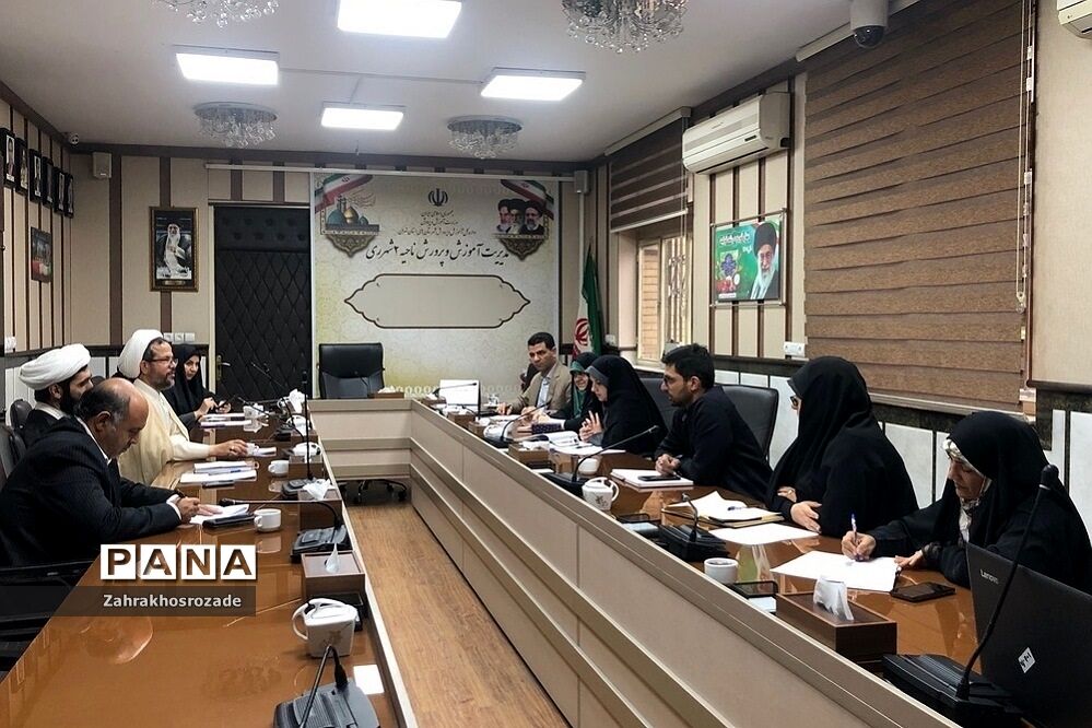 تشکیل شورای قرآنی با هدف بررسی اقامه نماز در ناحیه 2 ری