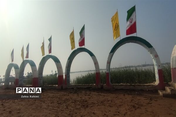 حضور دانش‌آموزان دختر محلاتی در اردوی راهیان نور