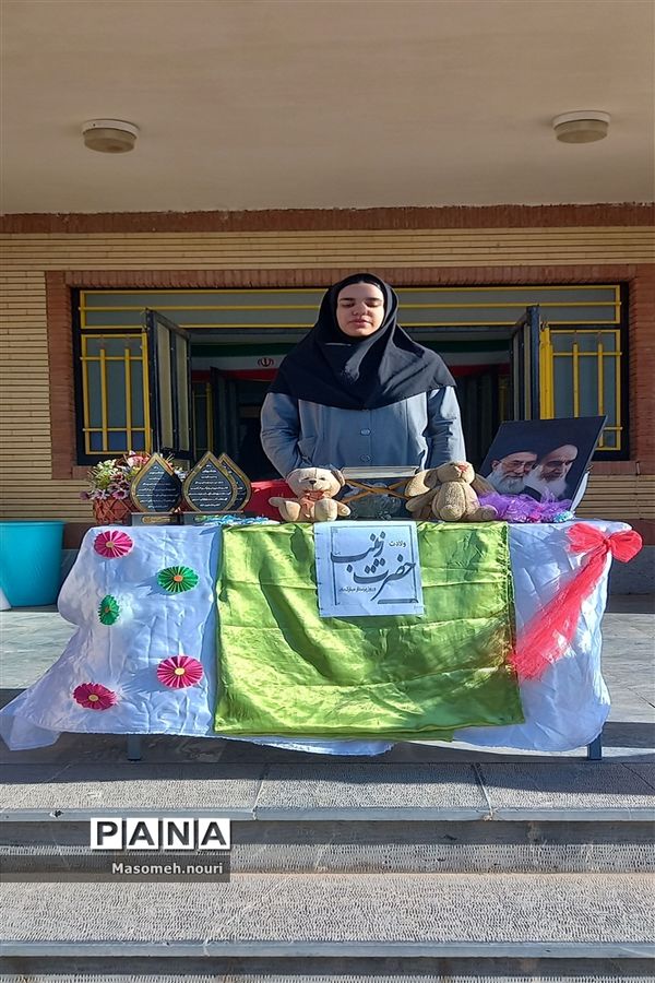 جشن میلاد حضرت زینب(س) در آموزشگاه حضرت مریم(س) شهرستان بام و صفی آباد