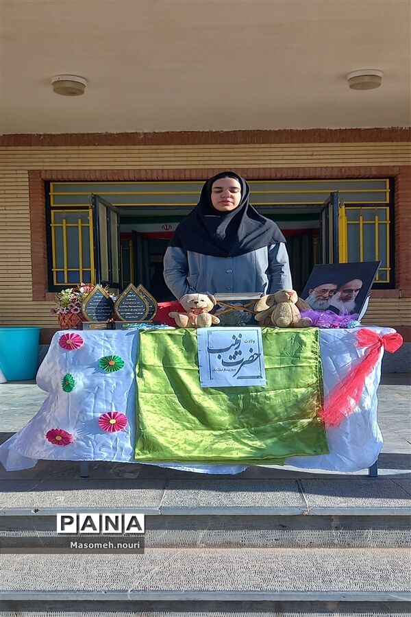 جشن میلاد حضرت زینب(س) در آموزشگاه حضرت مریم(س) شهرستان بام و صفی آباد