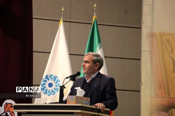 اولین گردهمایی بزرگ کتابیاران دهه نودی در تبریز