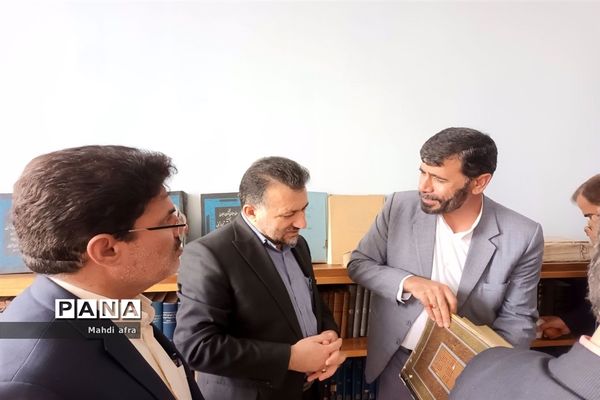 افتتاح کتابخانه عمومی کانون فرهنگی تربیتی امام خمینی ( ره)بهبهان