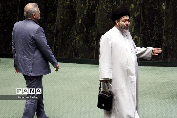 صحن علنی مجلس شورای اسلامی- ۳۰ آبان