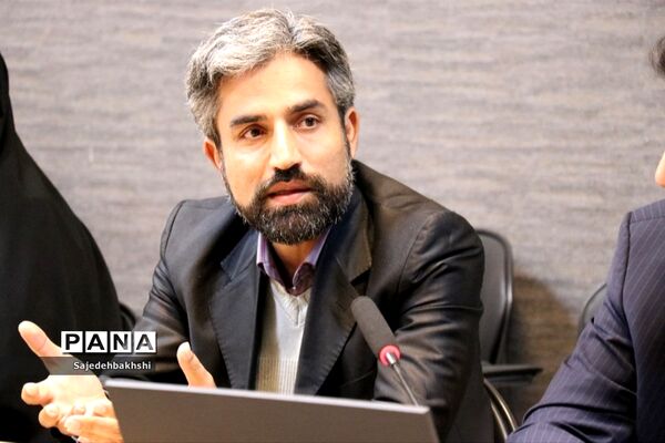 جلسه برنامه‌ریزی بیست و پنجمین مانور زلزله در اداره‌کل آموزش و پرورش خراسان رضوی