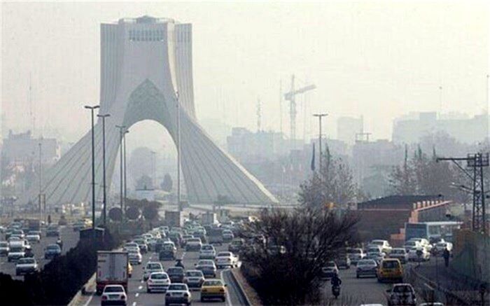 مخاطره آلودگی هوا در پایتخت نیازمند نگاه راهبردی است