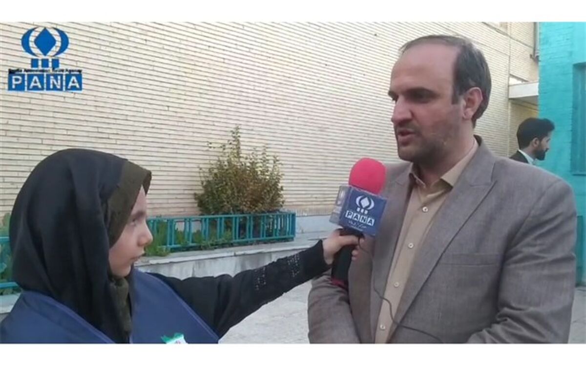 برگزاری نشست  هم اندیشی مدیران مدارس با موضوع آسیب های اجتماعی در شهرستان شهرضا /فیلم