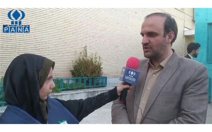 برگزاری نشست  هم اندیشی مدیران مدارس با موضوع آسیب های اجتماعی در شهرستان شهرضا /فیلم