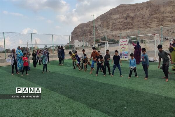جشنواره ورزشی در شهر رویدر