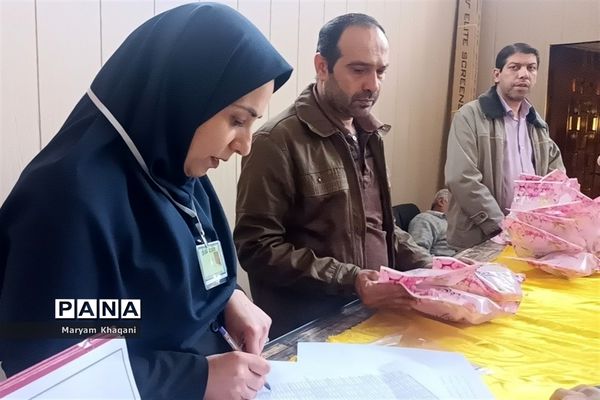 تجلیل از ستارگان قرآنی مقطع دبستان ناحیه 3 شیراز