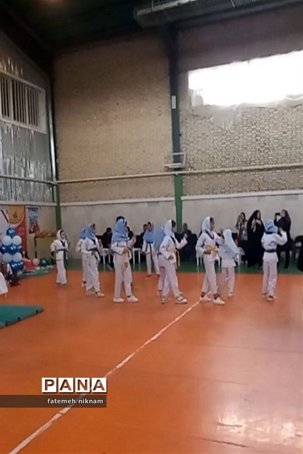 المپیاد ورزشی در فاروج