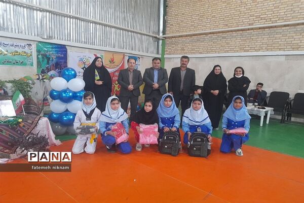 المپیاد ورزشی در فاروج