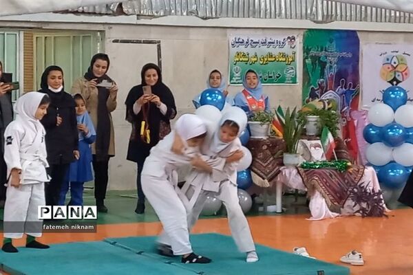 المپیاد ورزشی در فاروج