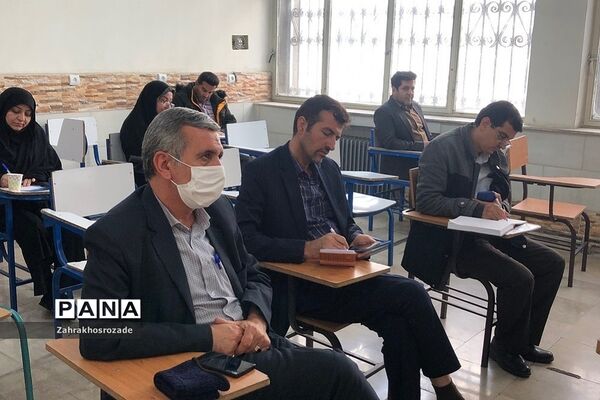 جلسه توجیهی واحد‌های پرورشی ویژه مدیران متوسطه اول و دوم در ناحیه دو ری
