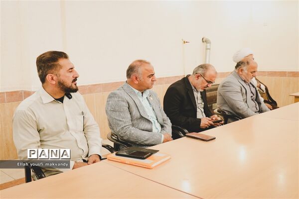 آیین رونمایی از کتاب «مبانی طراحی آموزشی» در کتابخانه شهید بهشتی امیدیه