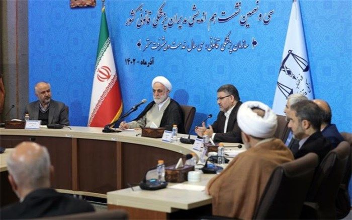 حتی الامکان از ارجاع نوجوانان به پزشکی قانونی در پرونده‌های اخلاقی بپرهیزید