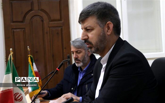 آگاهی‌بخشی و تشویق دانش‌آموزان به وسیله طرح مبین