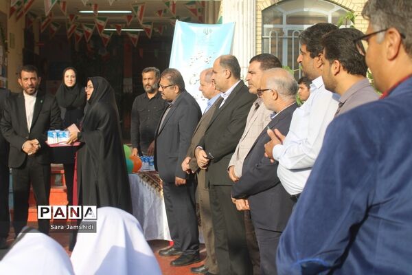 طرح توزیع شیر رایگان در مدارس استان بوشهر ( 2 )
