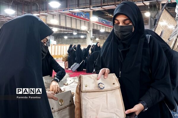 اعزام دانش‌آموزان دختر شهرستان ‌بهارستان به اردوی معنوی راهیان‌نور