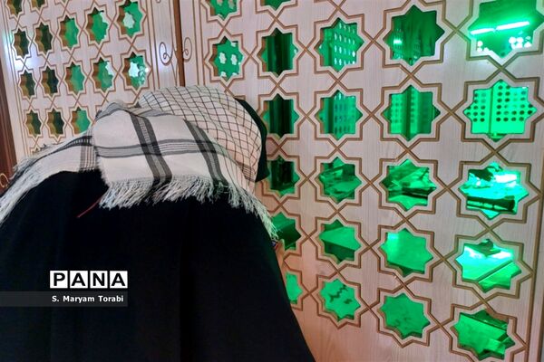 حضور دسته‌جمعی نومعلمان فارس در محضر اساتید ایثار و شهادت