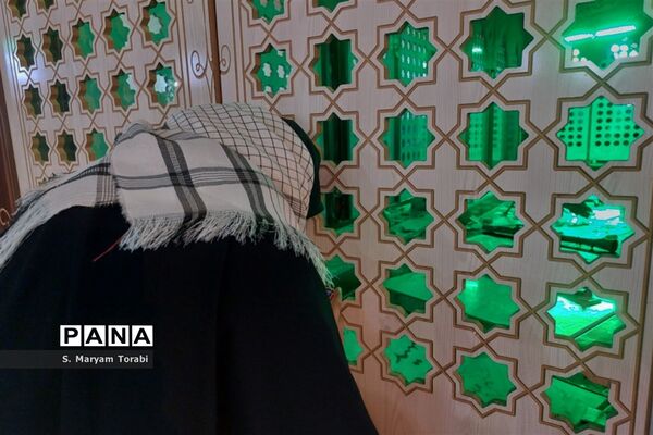 حضور دسته‌جمعی نومعلمان فارس در محضر اساتید ایثار و شهادت