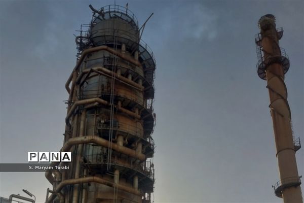 اردوی راهیان پیشرفت و بازدید نومعلمان استان فارس از شرکت پالایش نفت آبادان