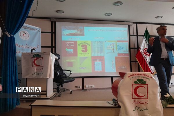 برگزاری کارگاه آموزشی افزایش مهارت‌های تیمی و گروهی  شهرستان مانه و سملقان