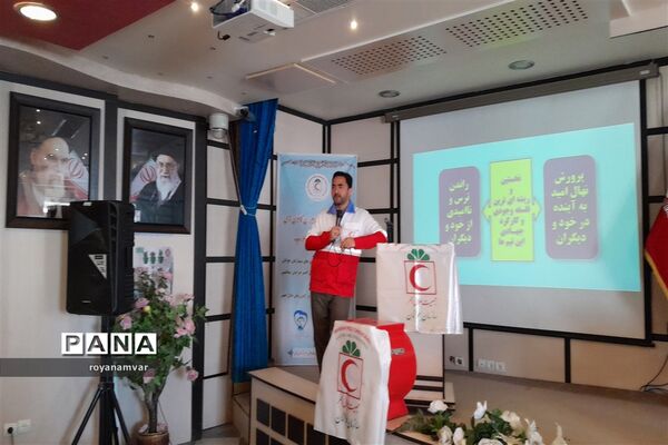 برگزاری کارگاه آموزشی افزایش مهارت‌های تیمی و گروهی  شهرستان مانه و سملقان