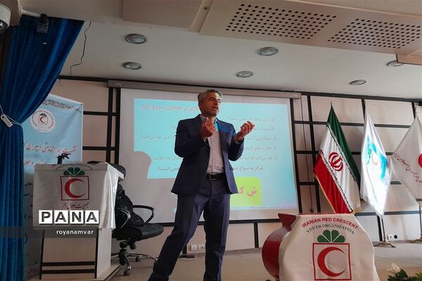 برگزاری کارگاه آموزشی افزایش مهارت‌های تیمی و گروهی  شهرستان مانه و سملقان