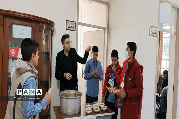 مراسم عزاداری به‌مناسبت شهادت حضرت فاطمه (س) در آموزشگاه نمونه دولتی مرتضوی