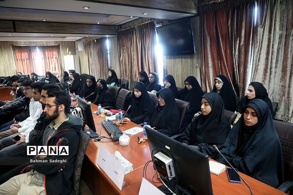 مراسم تجلیل از گروه تدریس جهادی «وتر»