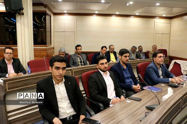 همایش سرگروه‌های علمی آموزشی مقطع ابتدایی استان قم-1