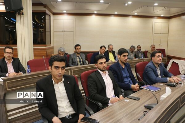 همایش سرگروه‌های علمی آموزشی مقطع ابتدایی استان قم-1