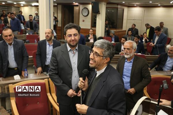 همایش سرگروه های علمی آموزشی مقطع ابتدایی استان قم-2