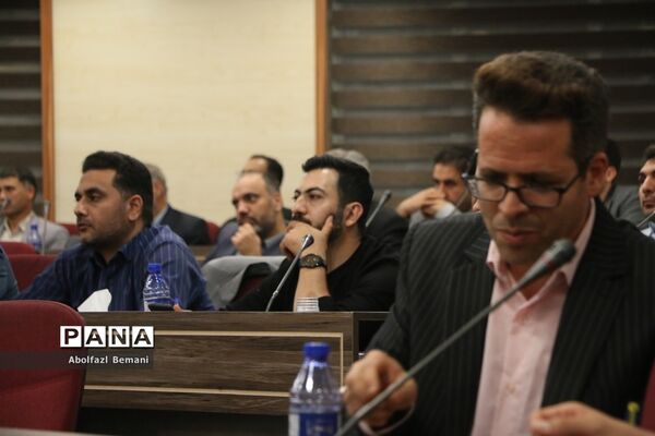 همایش سرگروه های علمی آموزشی مقطع ابتدایی استان قم-2