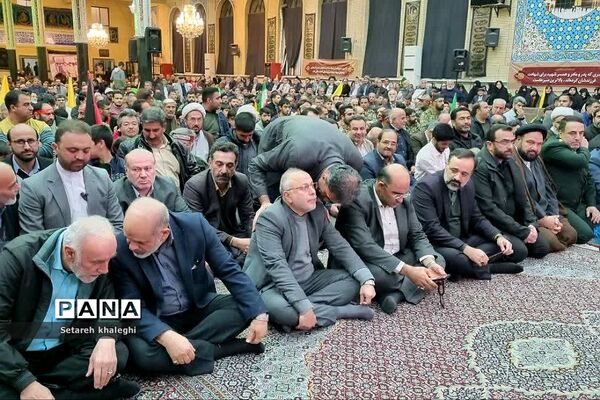 برگزاری یادواره ۶۰۰ شهید شهرستان دماوند