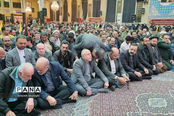 برگزاری یادواره ۶۰۰ شهید شهرستان دماوند