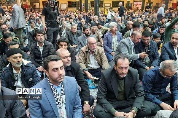 برگزاری یادواره ۶۰۰ شهید شهرستان دماوند