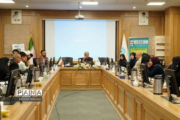 دومین دوره تربیت تسهیل‌گر کتابخوانی نوجوان