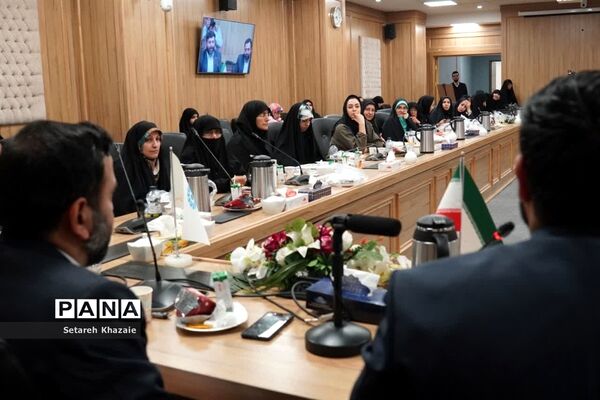 دومین دوره تربیت تسهیل‌گر کتابخوانی نوجوان