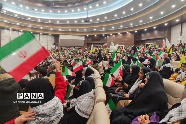 به مناسبت هفته بسیج و مقاومت، اجتماع شکوه مقاومت بسیجیان شهرستان پردیس