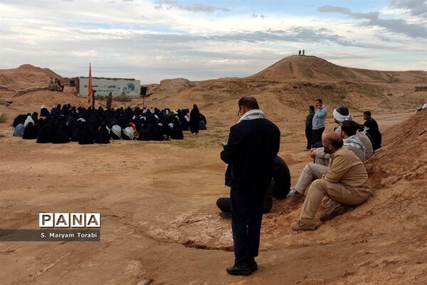 مرور درس‌های شهیدحسن باقری توسط معلمان فارس