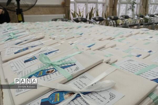 برگزاری جشن یک سالگی دوره بینهایت در استان قم