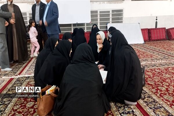 بازدید از دوره تربیت مربی قرآن کریم در خلیل آباد