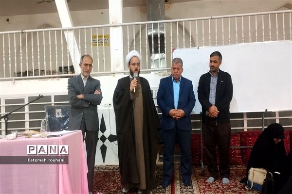بازدید از دوره تربیت مربی قرآن کریم در خلیل آباد